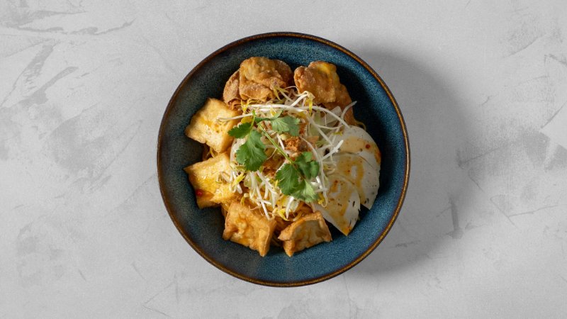 Stir Fry Rice Noodle (V)