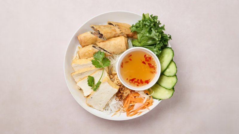 Bun Mix (Cha Gio & Dau Hu Chay)