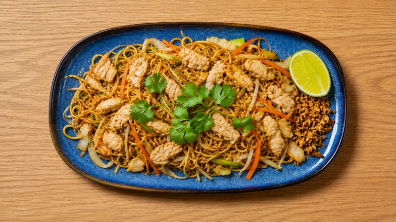 Stir Fry Egg Noodle - Chicken
